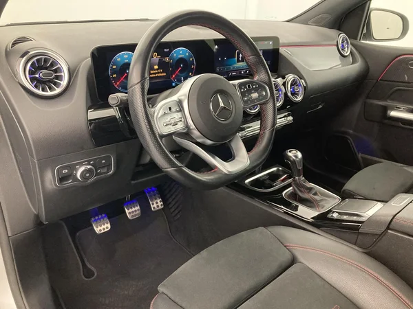MERCEDES-BENZ B 160 (2021) — foto 6 van 36