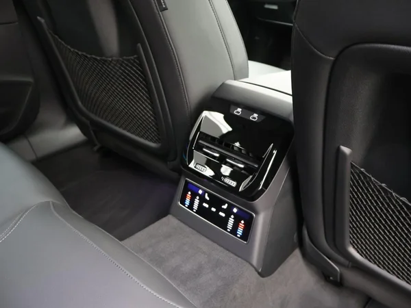 AUDI A6 Avant (2025) — foto 14 van 28