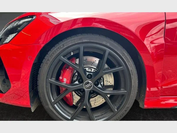 Audi RS3 Sportback (2022) — foto 2 van 41