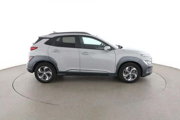 Hyundai Kona (2023) — foto 13 van 16