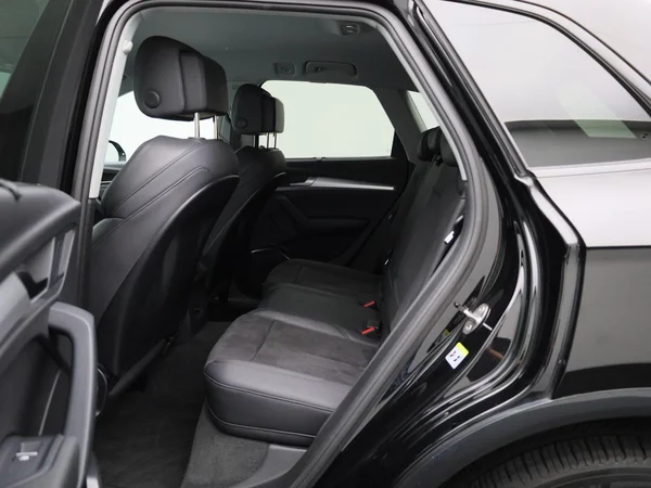 Audi Q5 (2023) — foto 2 van 44