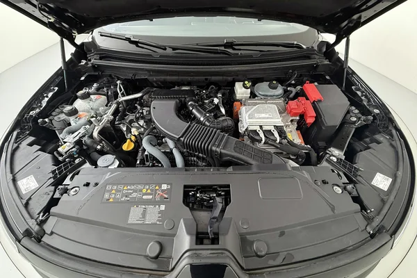 Renault Espace E-TECH (HEV) (2025) — foto 6 van 34