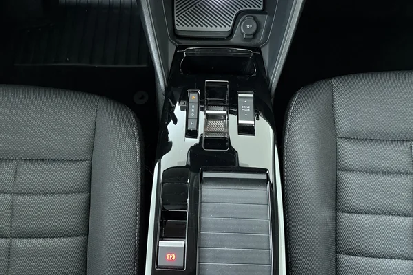 Citroen C4 (2025) — foto 4 van 17