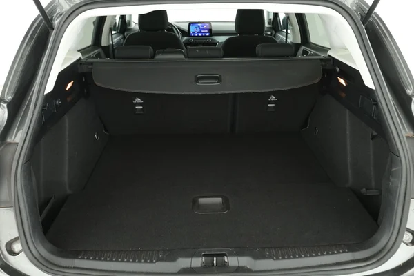 Ford Focus (2020) — foto 7 van 16