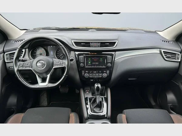 Nissan QASHQAI (2020) — foto 4 van 29