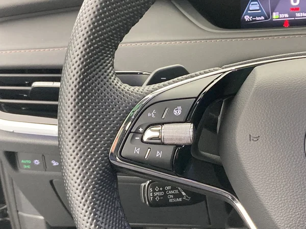 SKODA Enyaq (2022) — foto 22 van 37
