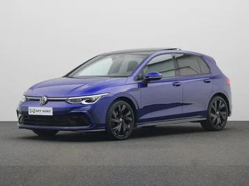 VOLKSWAGEN Golf VIII (2024)