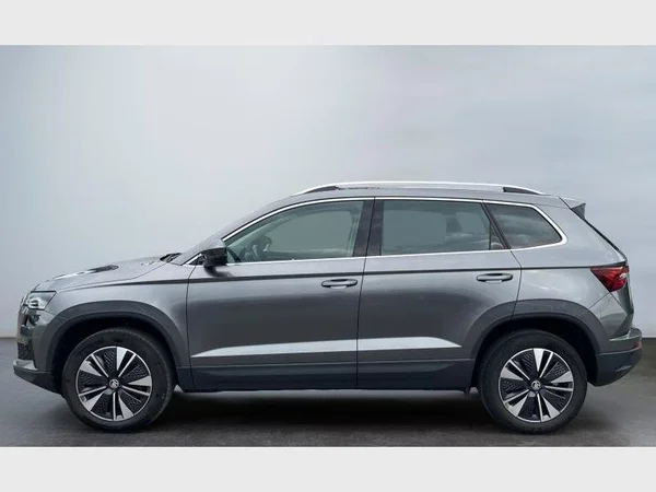 Skoda Karoq (2022) — foto 23 van 30