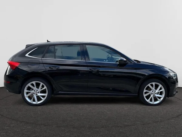 SKODA Scala (2024) — foto 18 van 25