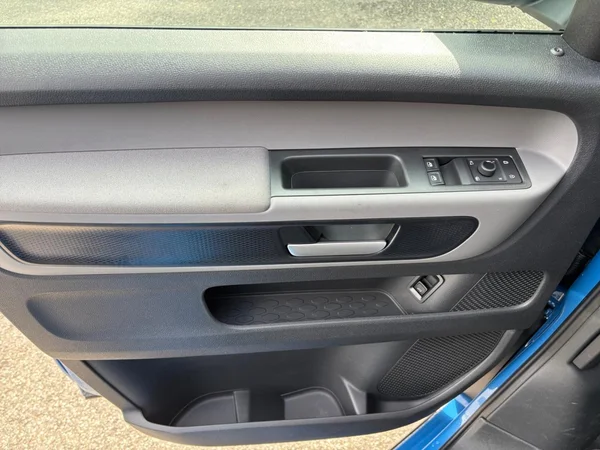 VOLKSWAGEN ID.Buzz Lwb (2026) — foto 7 van 24