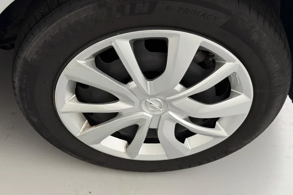 Opel Corsa (2025) — foto 17 van 28