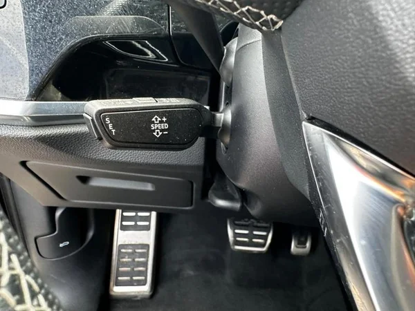 Audi Q3 (2022) — foto 26 van 35