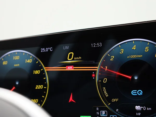 Mercedes-Benz A-Klasse (2020) — foto 13 van 47