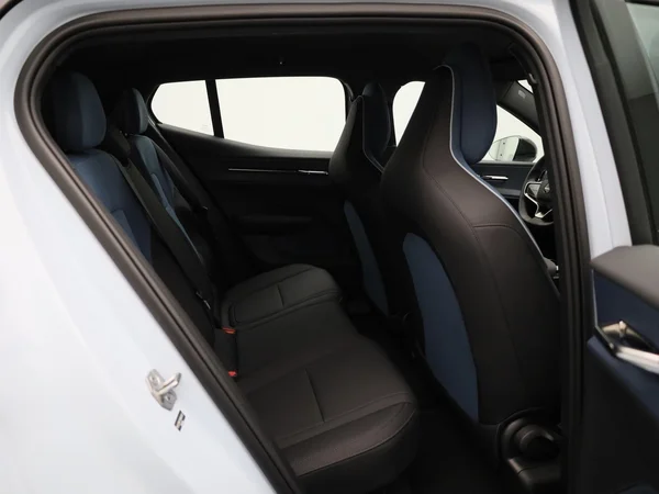 Volvo EX30 (2024) — foto 31 van 43