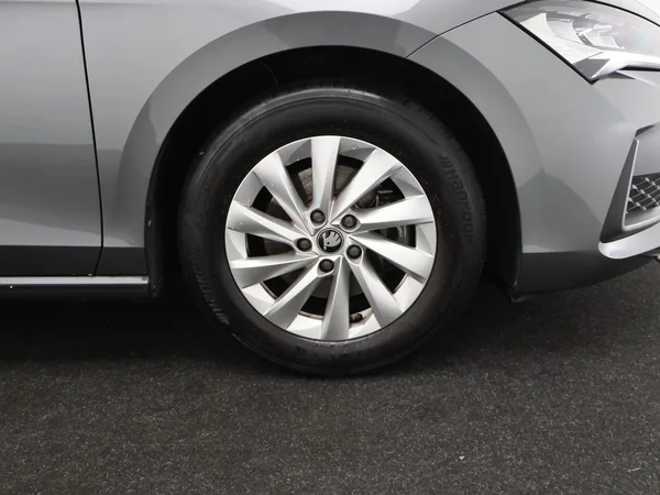 Škoda Superb (2025) — foto 27 van 31