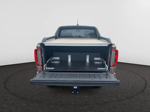 VOLKSWAGEN Amarok Double Cab Dsl (2025) — foto 9 van 20