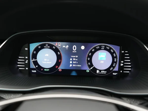 SKODA Octavia Combi (2026) — foto 16 van 27