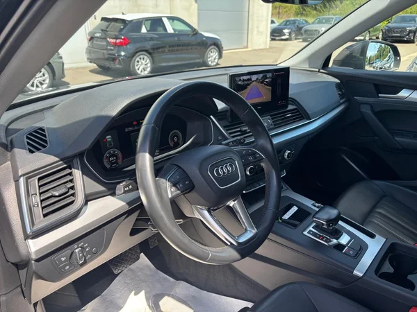 AUDI Q5 Dsl (2021) — foto 13 van 16