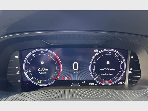 Skoda Octavia Combi (2021) — foto 6 van 39