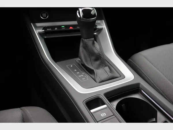 AUDI Q3 (2022) — foto 2 van 27