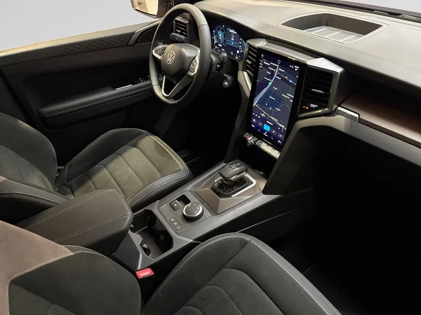 VOLKSWAGEN Amarok Double Cab (2026) — foto 9 van 15