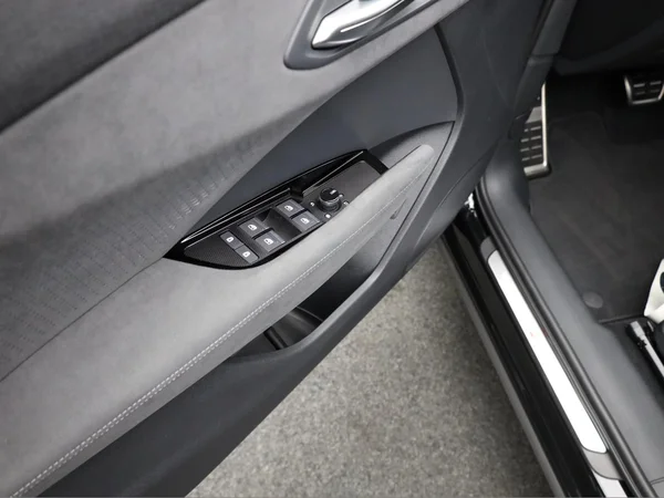 AUDI Q3 SUV (2026) — foto 6 van 23