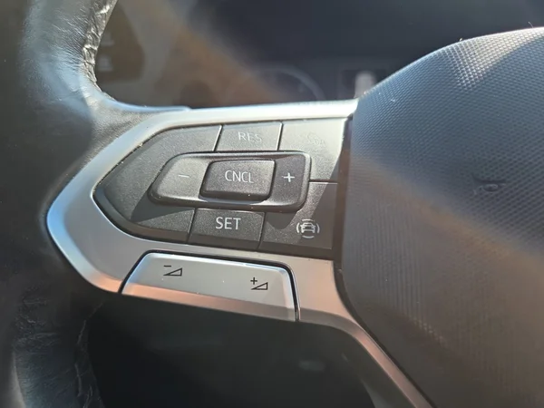 VOLKSWAGEN Caddy Maxi Van (2023) — foto 4 van 20