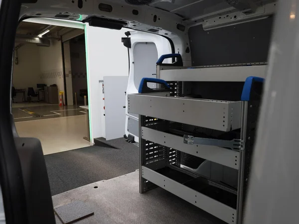 Ford Transit Connect (2020) — foto 30 van 45