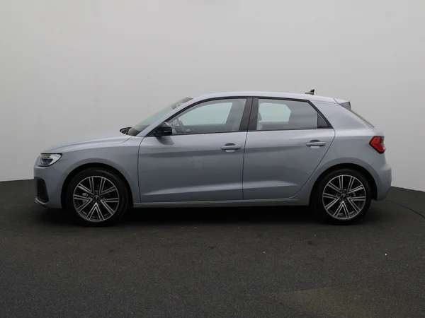 AUDI A1 Sportback (2024) — foto 6 van 20