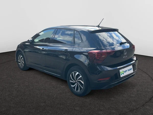 VOLKSWAGEN Polo (2023) — foto 13 van 16