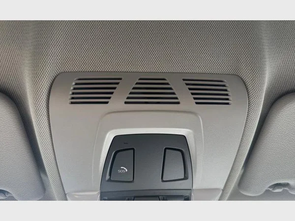 BMW X1 (2021) — foto 16 van 26