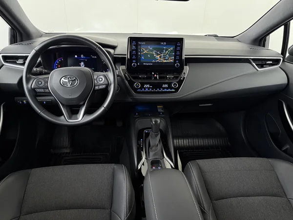 TOYOTA Corolla (2021) — foto 30 van 30
