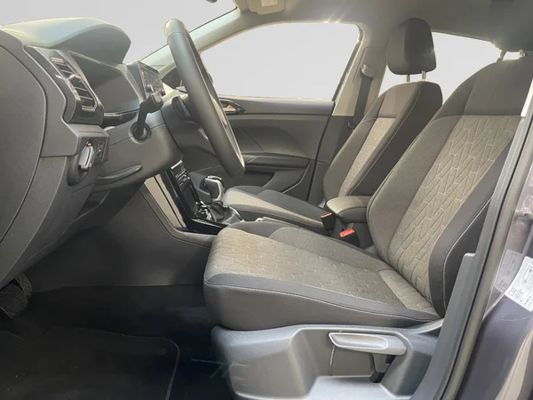 VOLKSWAGEN T-Cross (2026) — foto 9 van 24