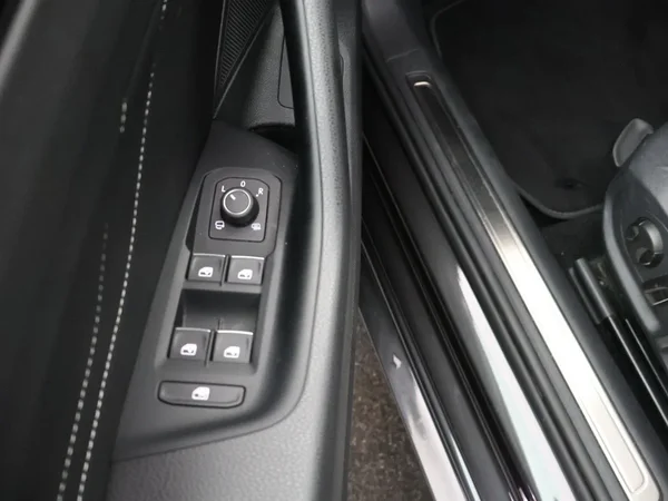 Volkswagen Arteon (2022) — foto 20 van 30