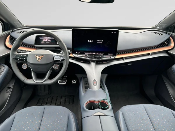 CUPRA Tavascan (2025) — foto 5 van 7
