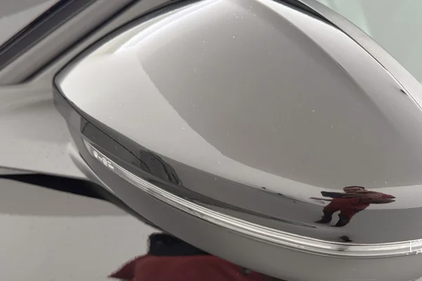 Peugeot E-208 (2022) — foto 27 van 41