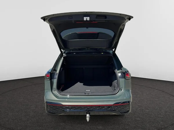 VOLKSWAGEN Tiguan eHybrid (PHEV) (2025) — foto 9 van 24