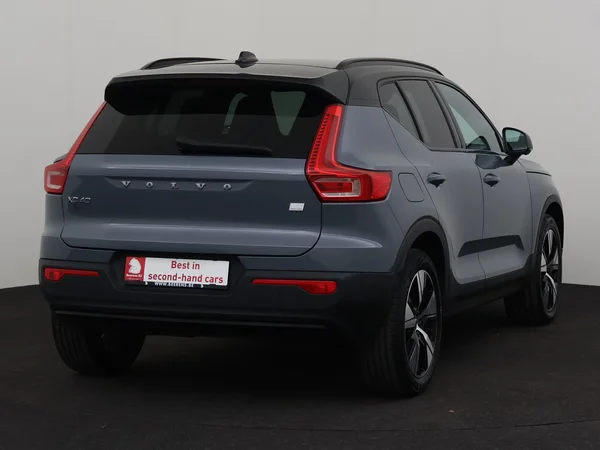 VOLVO XC40 (2022) — foto 23 van 31