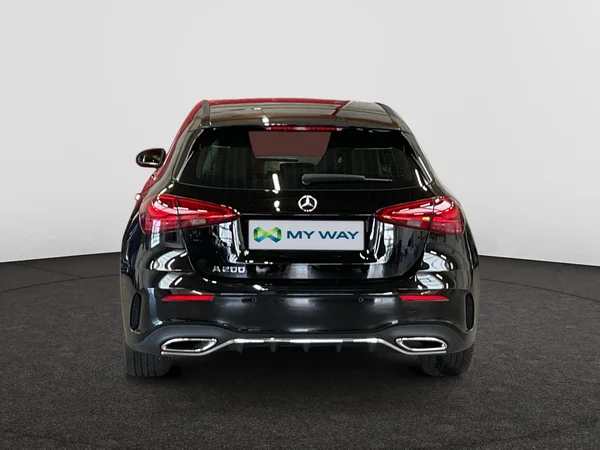 MERCEDES-BENZ A 200 (2024) — foto 19 van 22