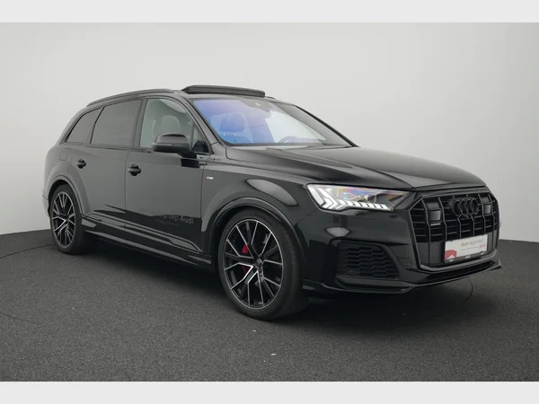 AUDI Q7 PHEV (2024) — foto 24 van 37