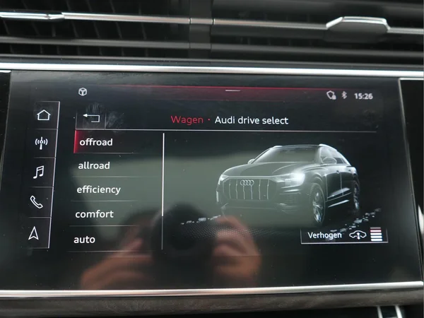 AUDI Q8 Dsl (2019) — foto 20 van 29