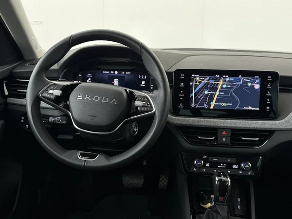SKODA Kamiq (2025) — foto 14 van 18