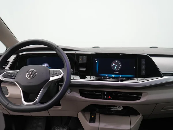 VOLKSWAGEN California T7 Dsl (2026) — foto 3 van 21