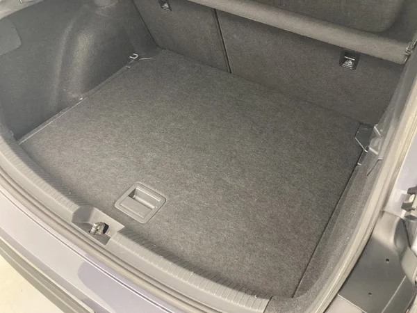 VOLKSWAGEN Taigo (2024) — foto 16 van 36