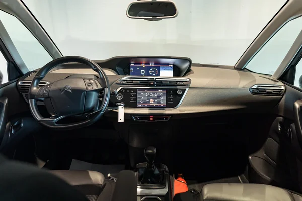 Citroën C4 Spacetourer (2020) — foto 10 van 32