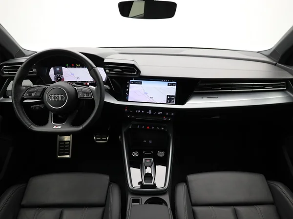AUDI A3 Sportback (2025) — foto 17 van 21
