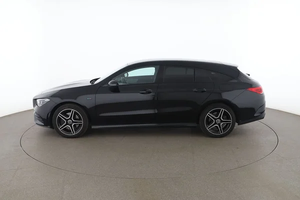 Mercedes-Benz CLA-Klasse (2020) — foto 9 van 16