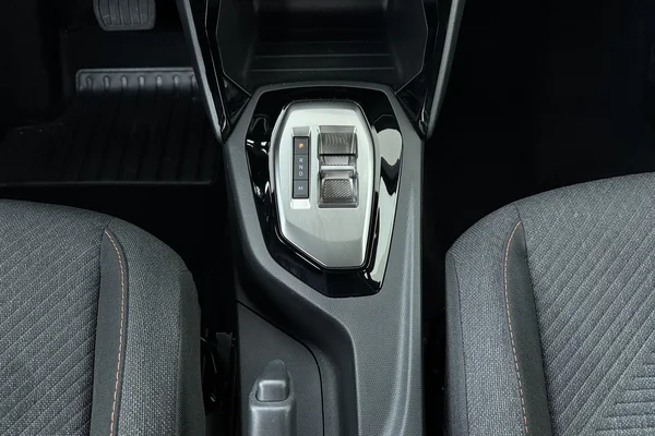 Peugeot 2008 (2025) — foto 4 van 18