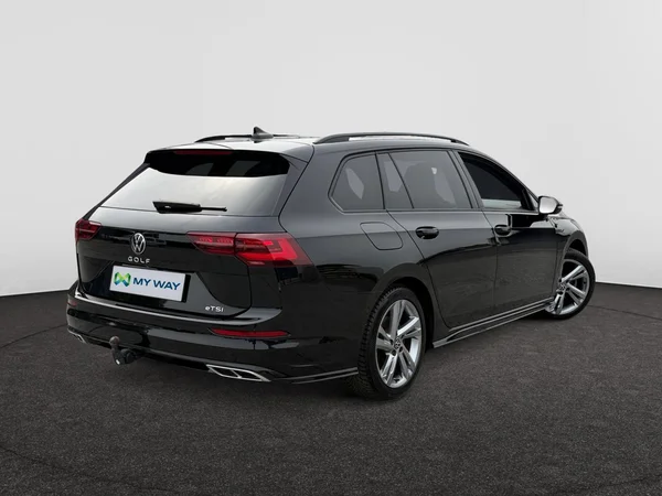 VOLKSWAGEN Golf VIII SW (2024) — foto 18 van 24