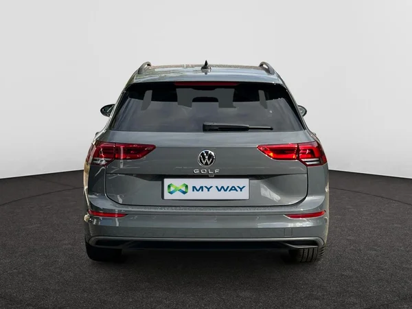 VOLKSWAGEN Golf VIII SW (2024) — foto 19 van 24